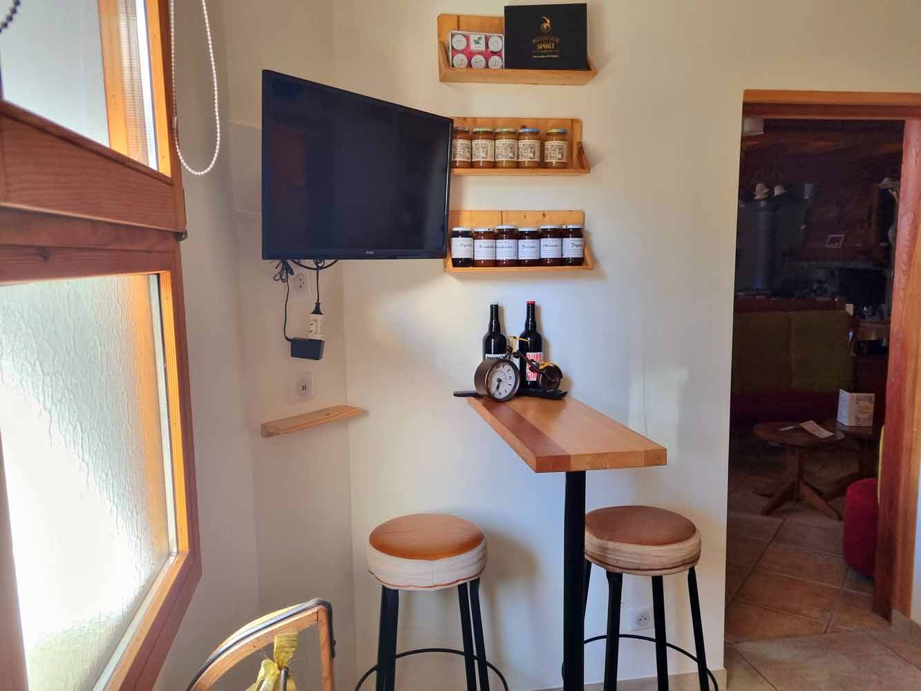 Salon & Coin Boutique